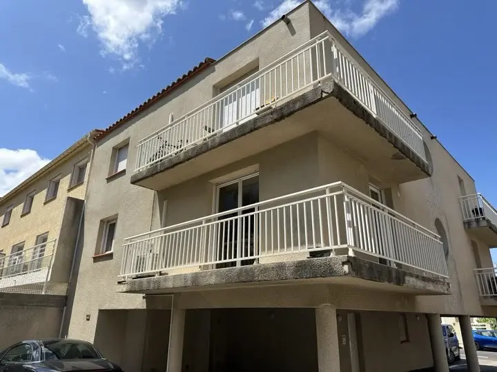 Façade éclatante à Perpignan - photo 13