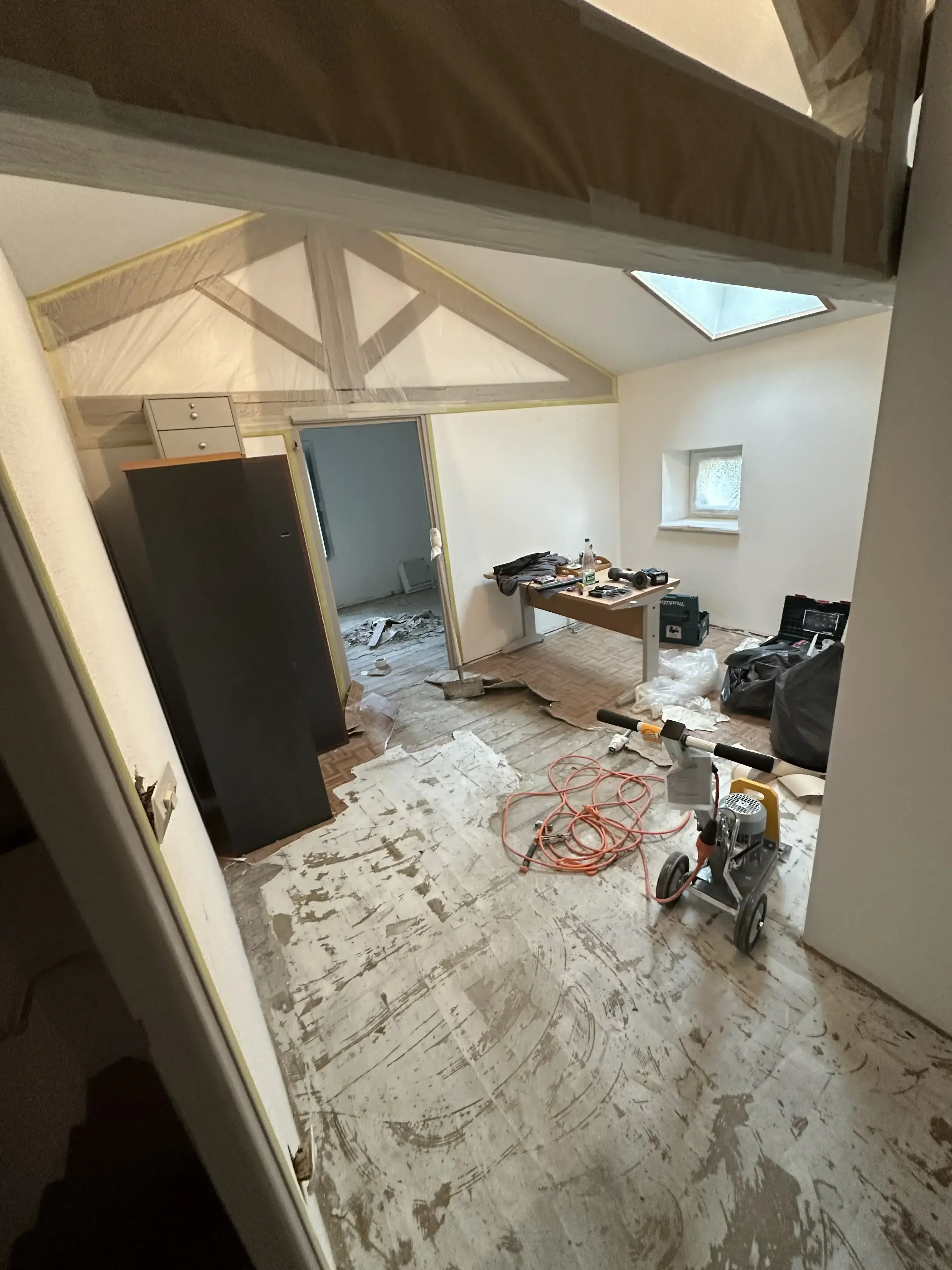 Réalisation d'un réagréage fibré dans le village de Elne - photo 32