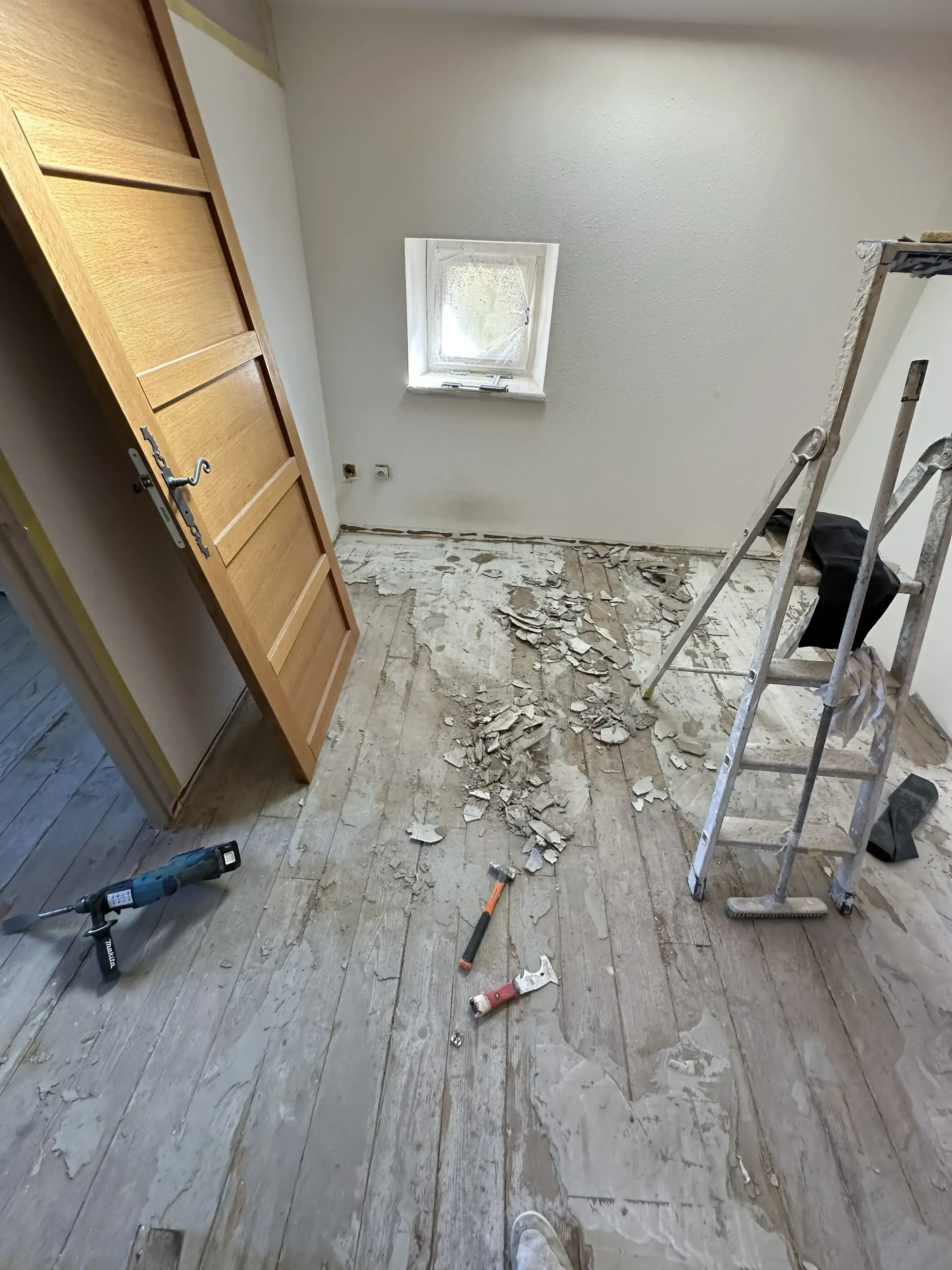 Réalisation d'un réagréage fibré dans le village de Elne - photo 36