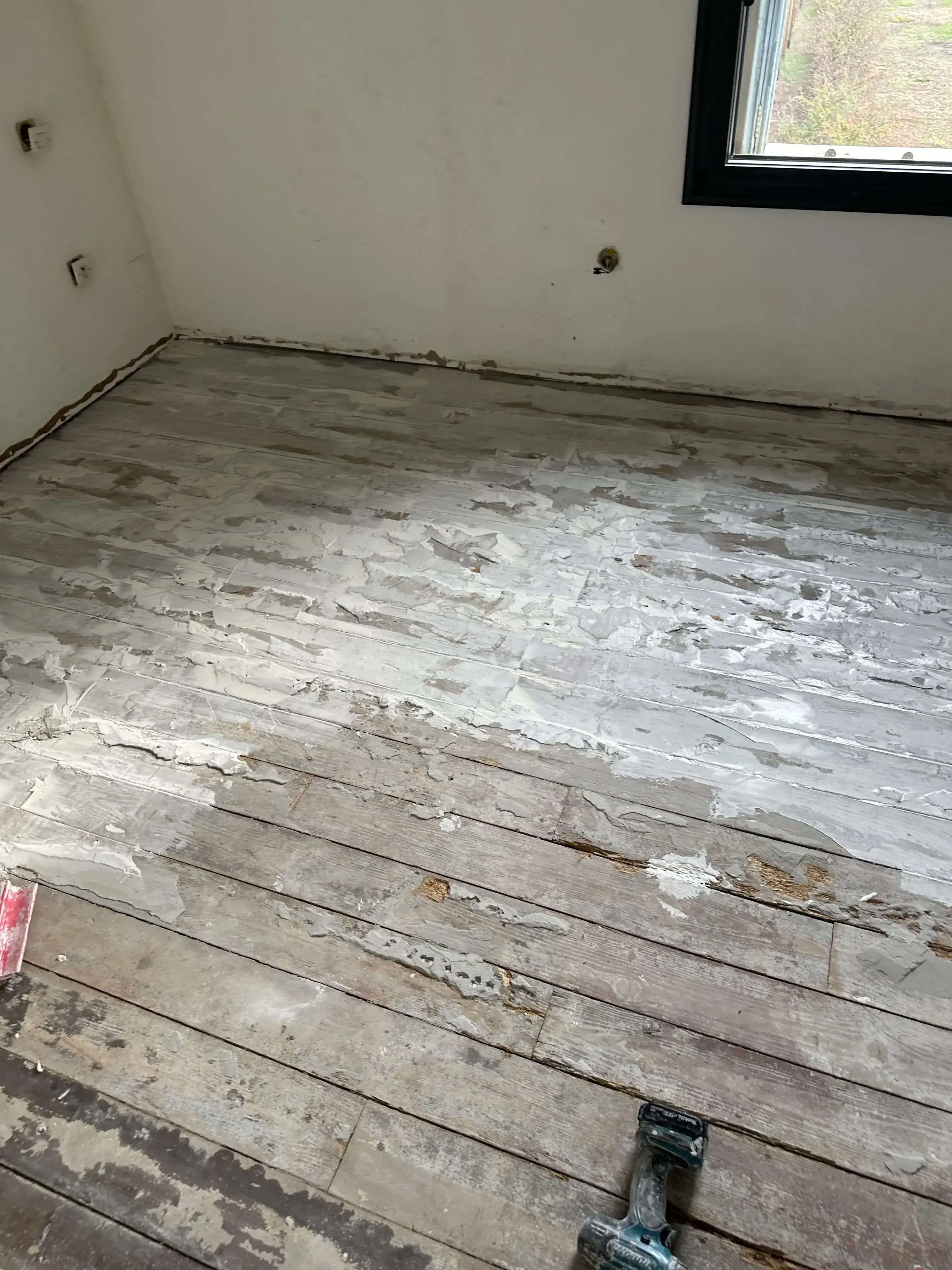 Réalisation d'un réagréage fibré dans le village de Elne - photo 38