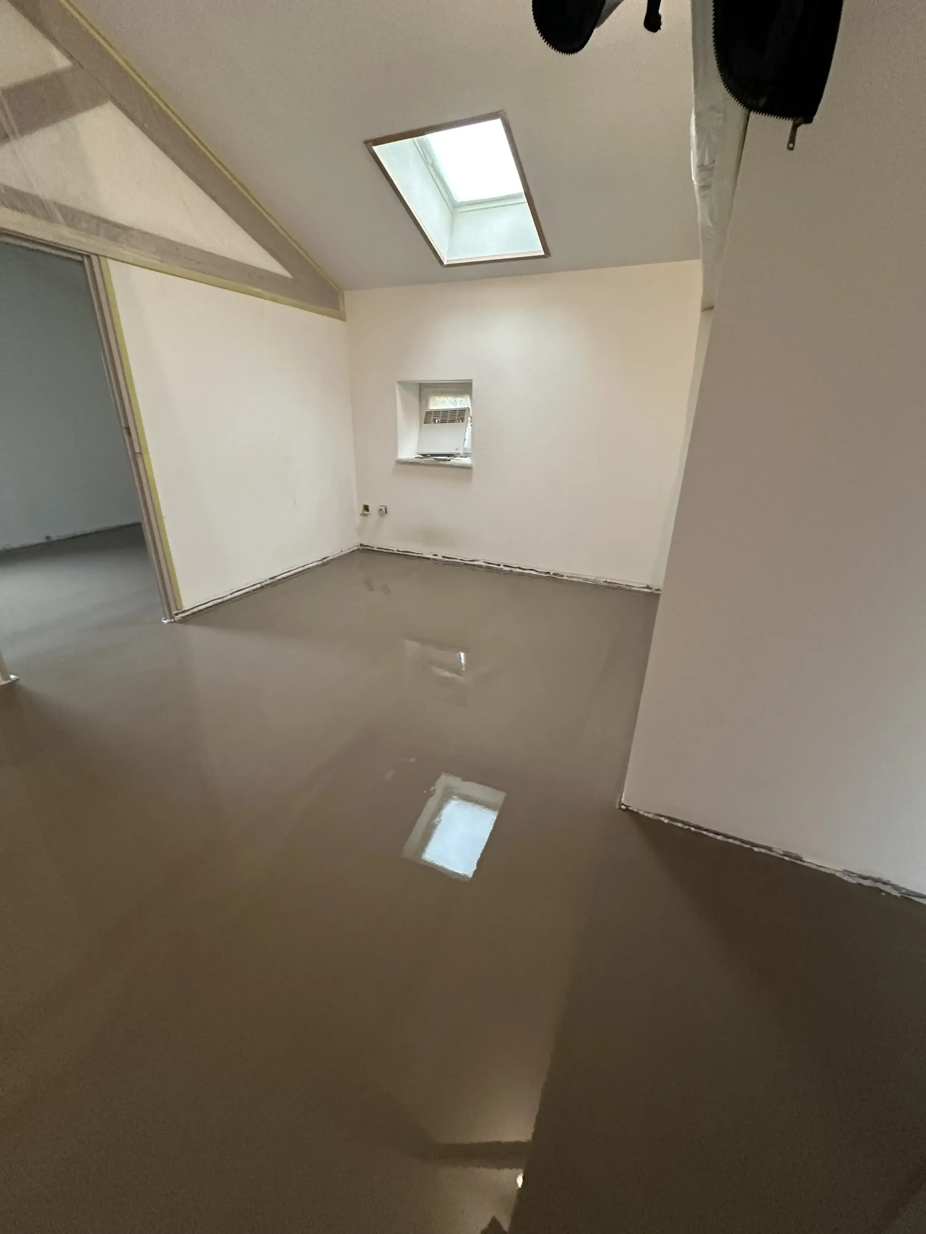 Réalisation d'un réagréage fibré dans le village de Elne - photo 42